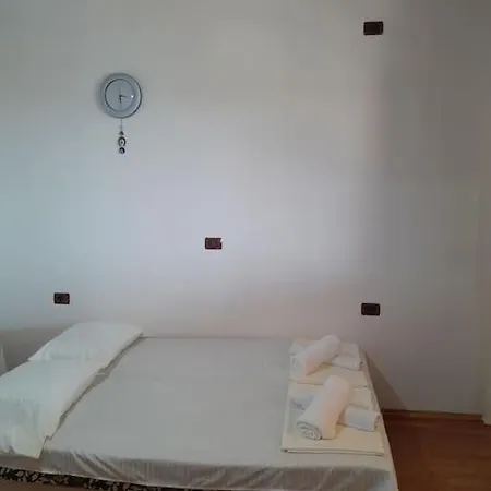 Sara & Mateo Libohove