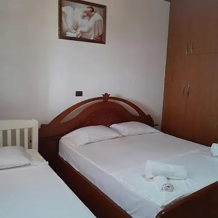 Sara & Mateo Apartman